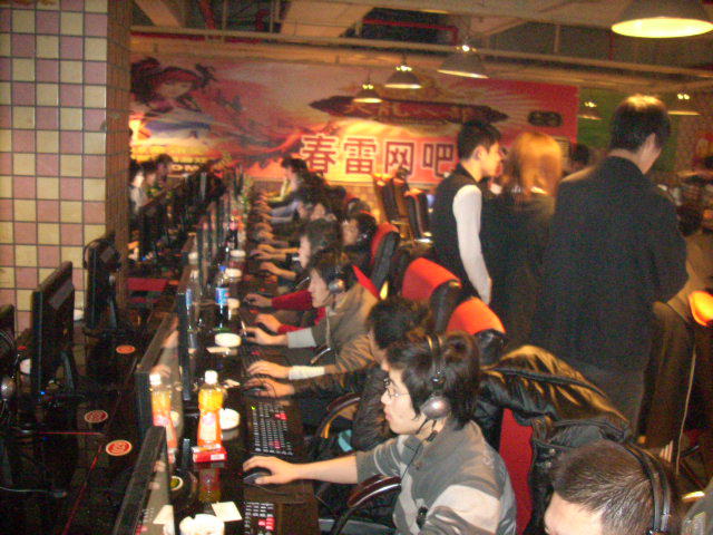 LPL今日首发：小奶油对上Rookie